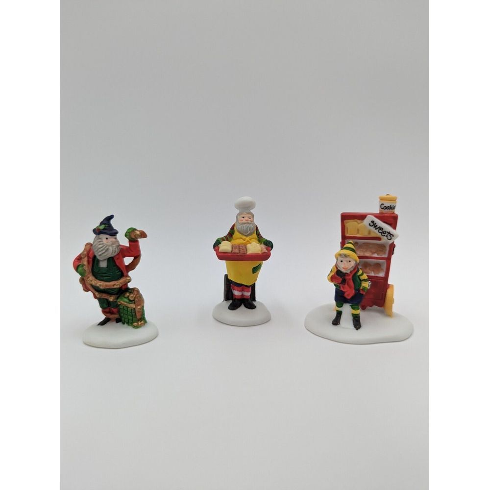 Department 56 Baker Elves North Pole Series Santa #5603-0 RETIRED‎